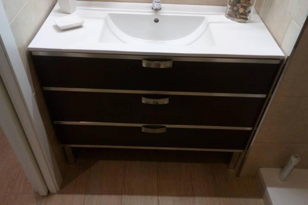 Apto Patio Andaluz. Maximo Confort Y Limpieza 加的斯 外观 照片