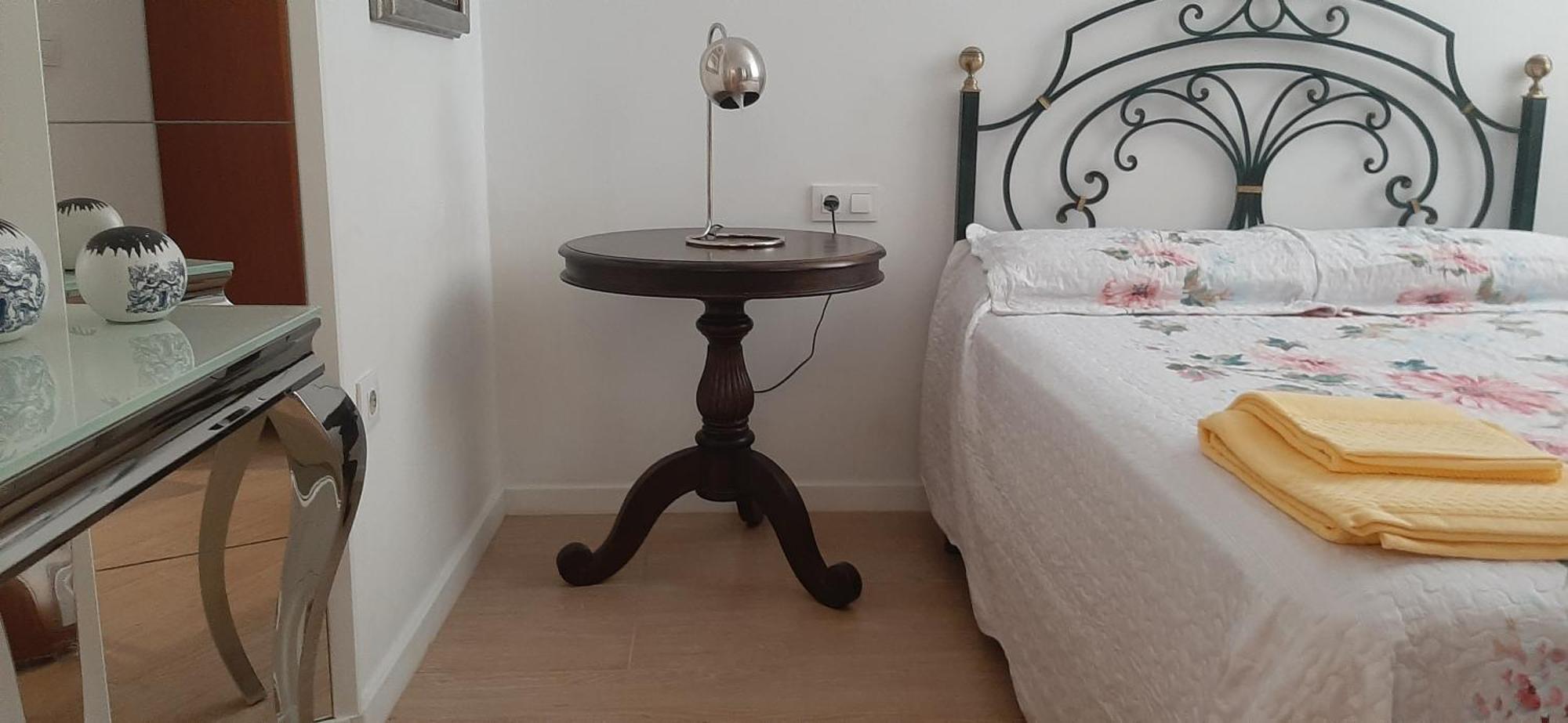Apto Patio Andaluz. Maximo Confort Y Limpieza 加的斯 外观 照片