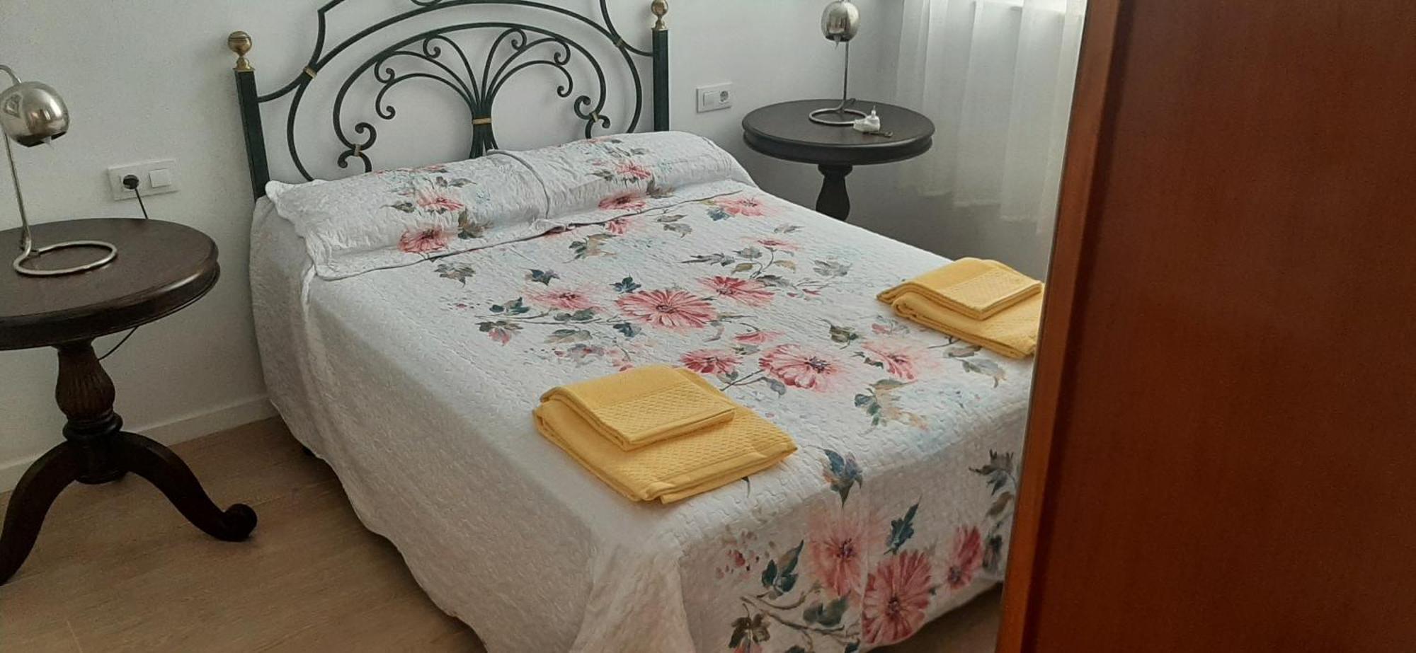 Apto Patio Andaluz. Maximo Confort Y Limpieza 加的斯 外观 照片