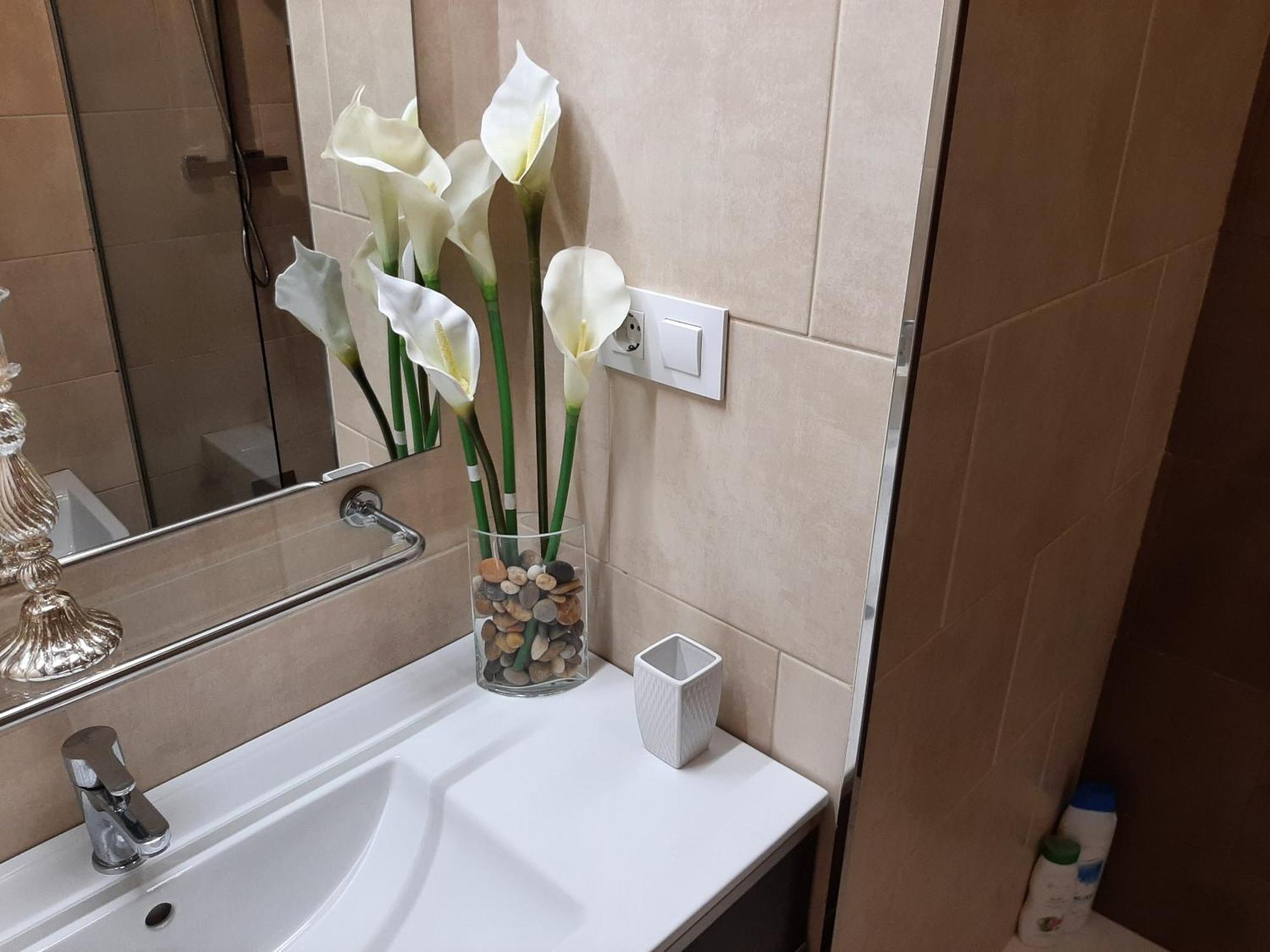 Apto Patio Andaluz. Maximo Confort Y Limpieza 加的斯 外观 照片