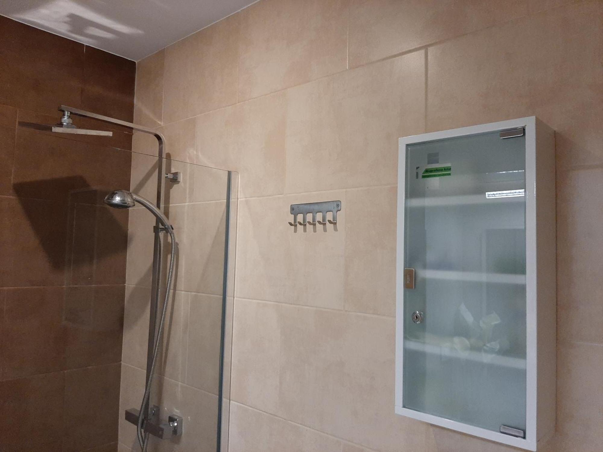 Apto Patio Andaluz. Maximo Confort Y Limpieza 加的斯 外观 照片